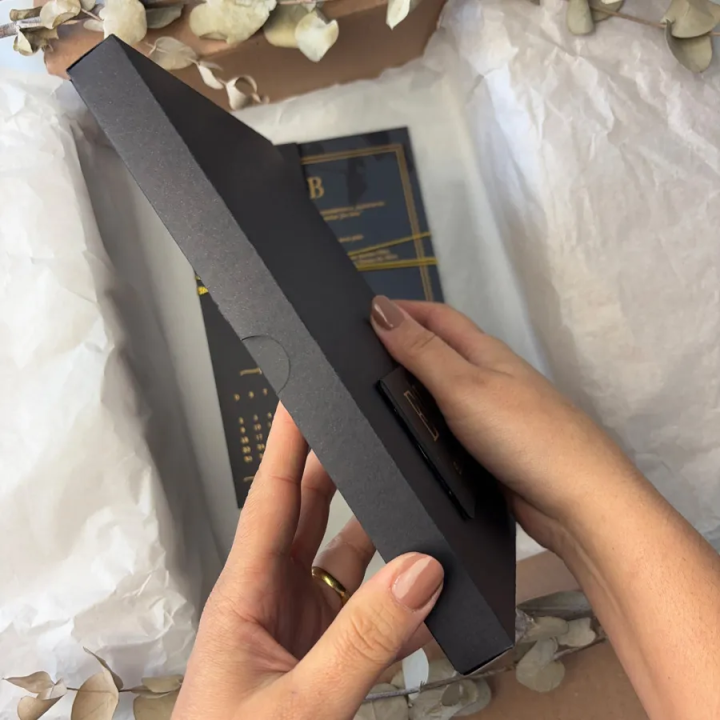 Convite Casamento Luxo — personalizável